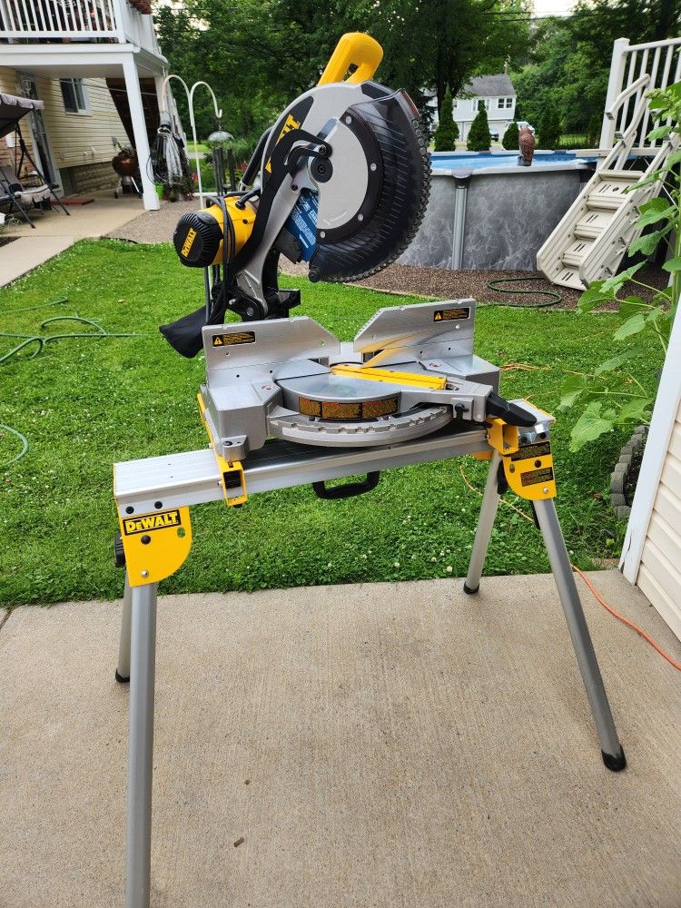 Dewalt Compound Miter Chop Saw And Stand #dw716