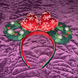 Disney Brand New Limited Edition Christmas Mickey Wreath Ears
