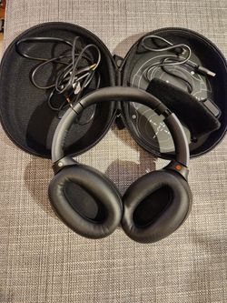 Sony Noise Cancelling Headphones WH1000XM2