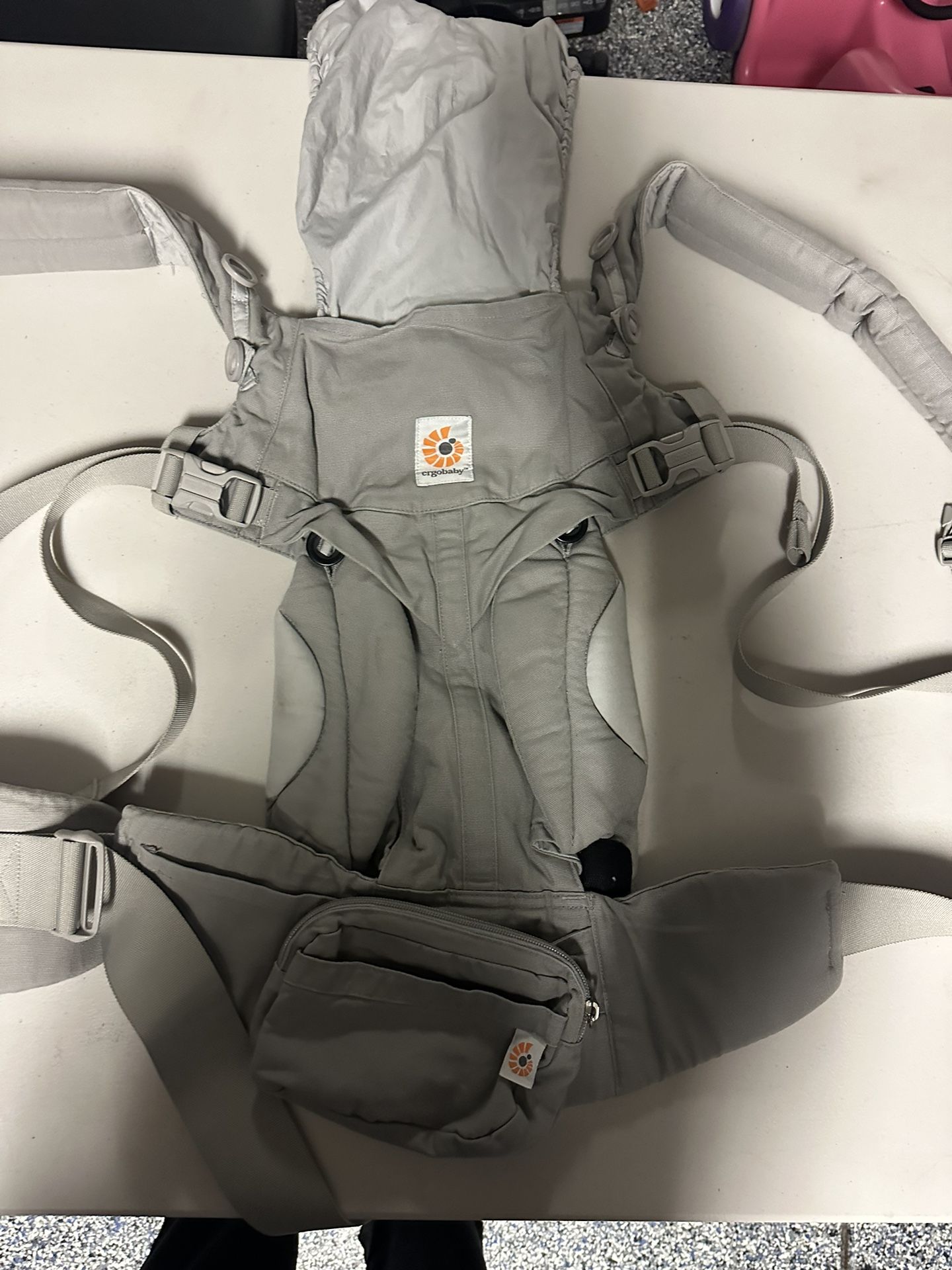 ERGO BABY OMNI 360 All Positions