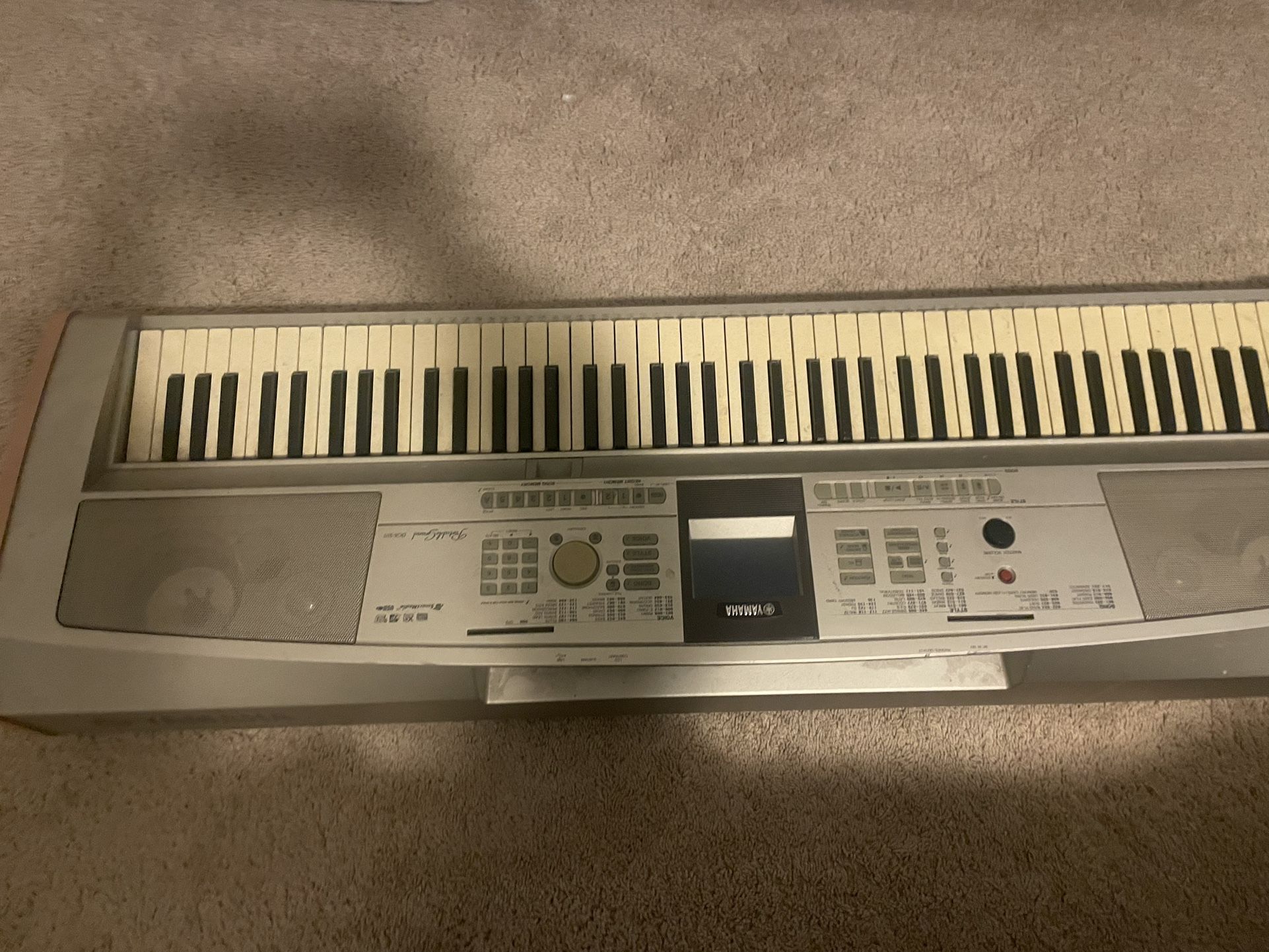 Yamaha Electric Piano With Stand