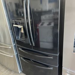 Samsung four-door refrigerator we finance