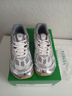 Bottega Veneta Trainers Womens 40/9