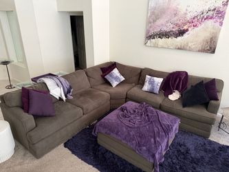 Sectional sofa