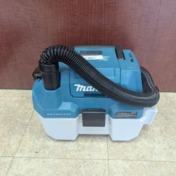 MAKITA M:XCV11 SMALL SHOP VAC