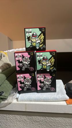 Hello Kitty Collaboration Mecha Godzilla Kuromi and PomPomPurin Gigan