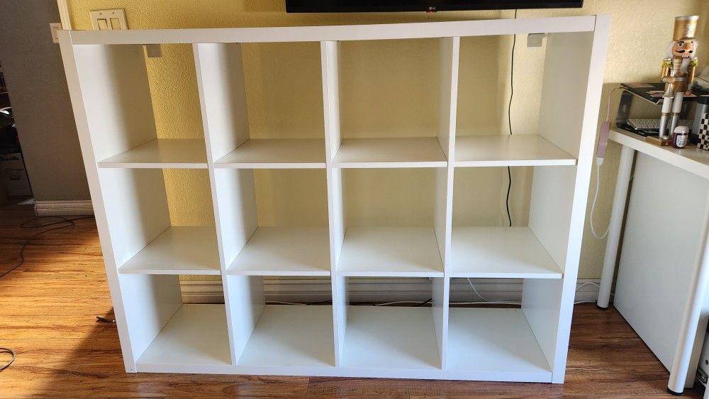 IKEA WHITE SHELF UNIT