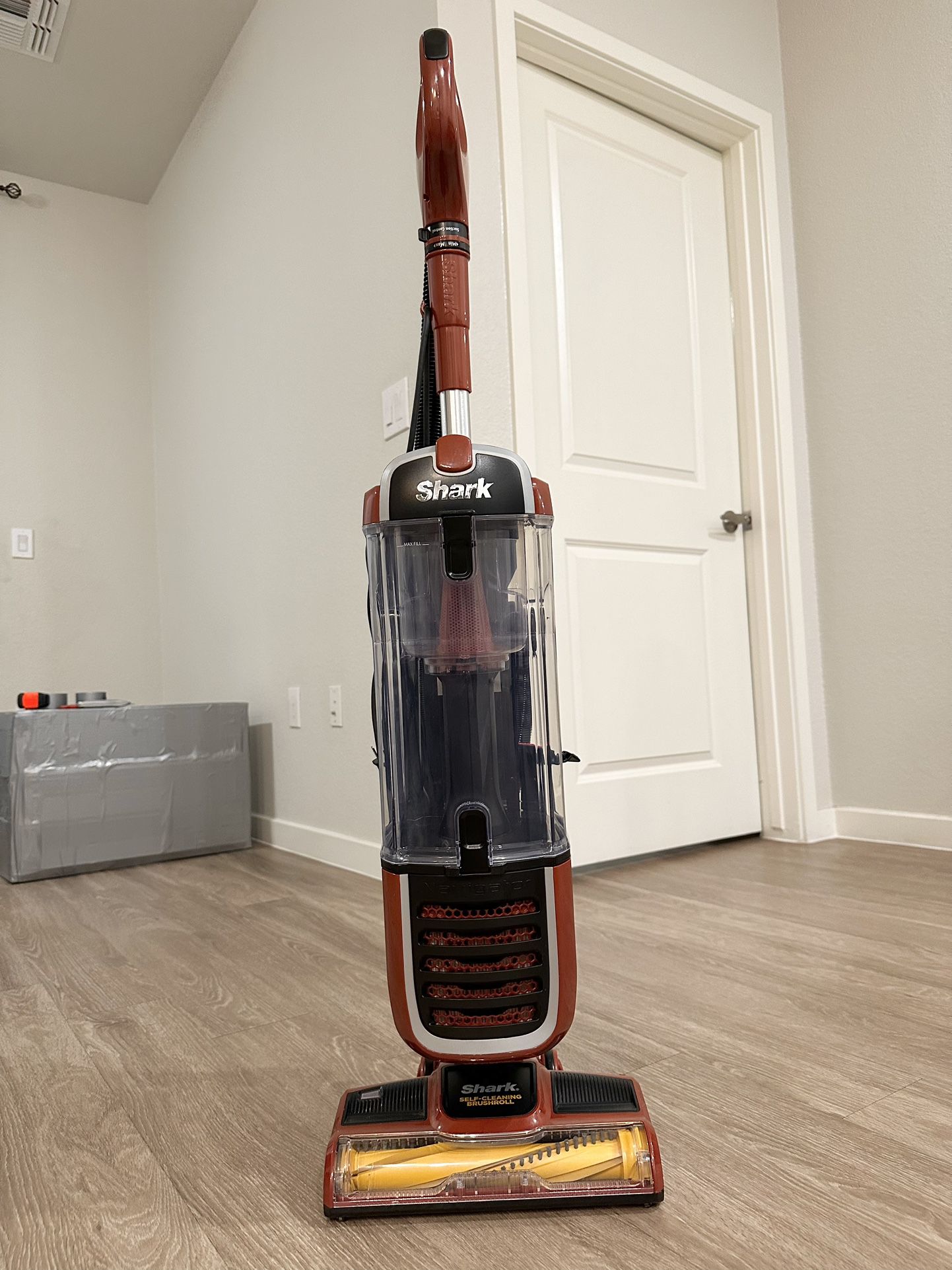 Shark Navigator Self-Cleaning Brushroll Pet Upright Vacuum