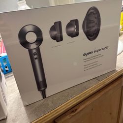 Dyson Supersonic hair dryer professional edition