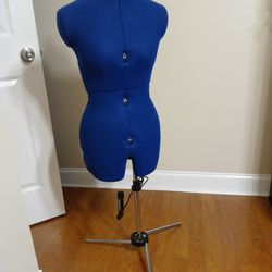 Seamstress/Tailor's Dressform