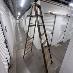Awesome  Vintage Keller  8 ft Wooden Ladder 