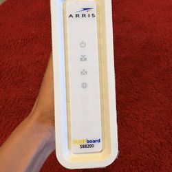 Arris Surfboard SB8200 Router 