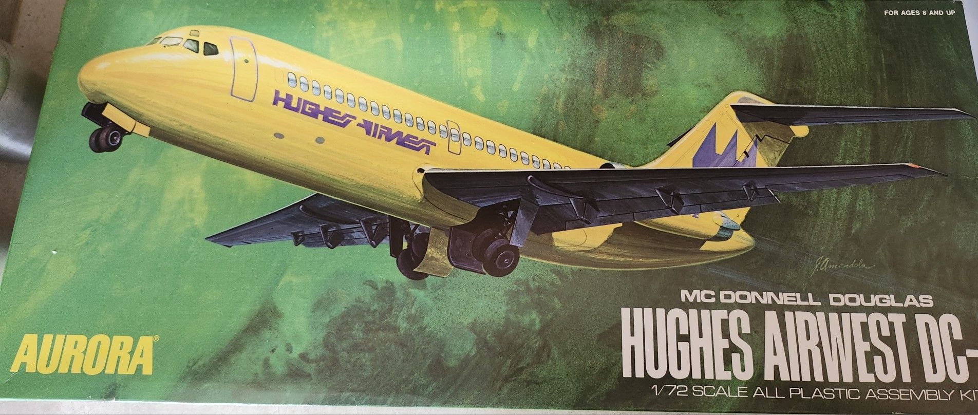 Aurora McDonnell Douglas Hughes Airwest DC9 Luxury Liner Model NIB