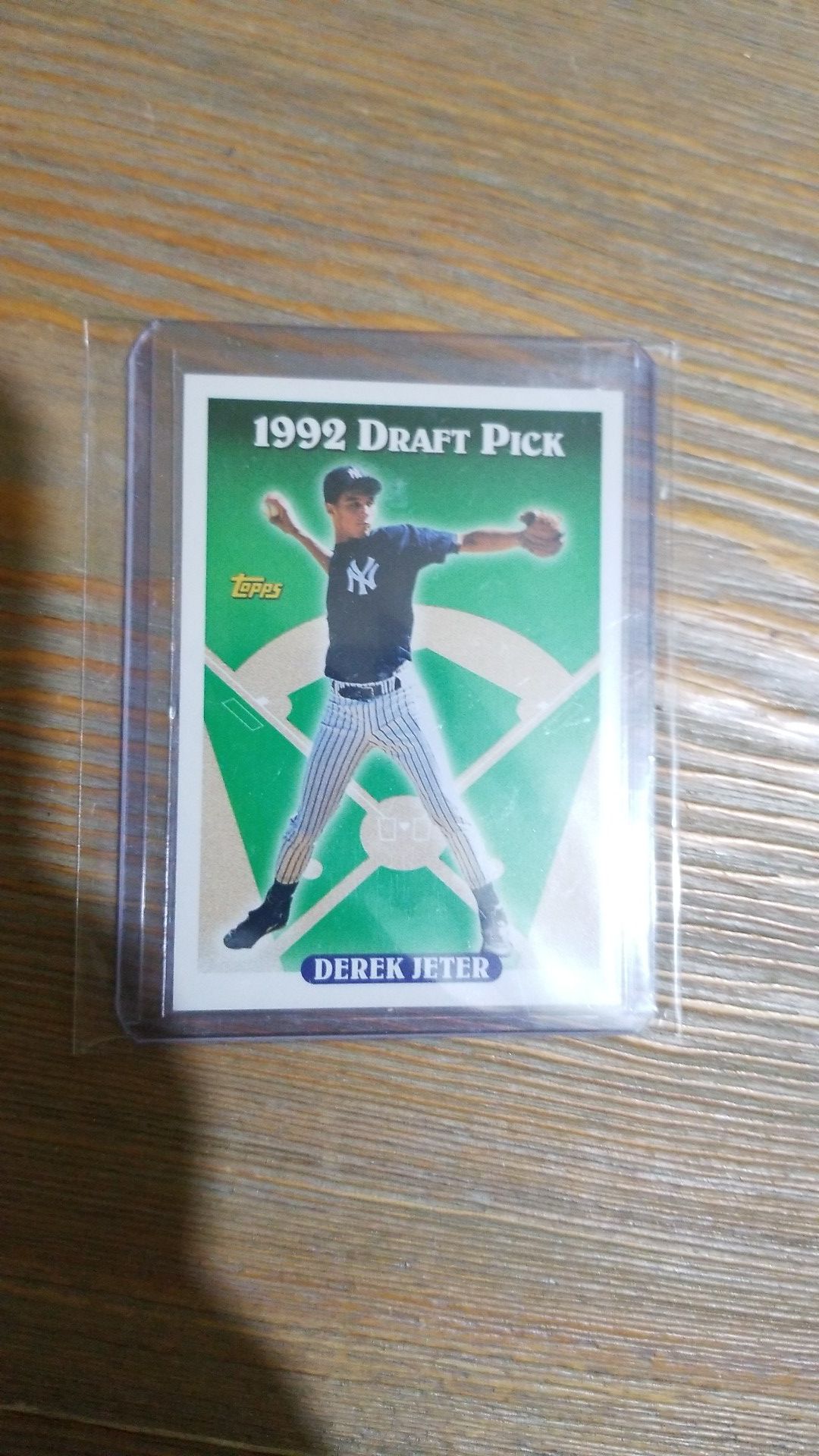 Baseball card- 1992 derek jeter rookie