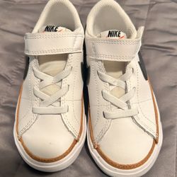 Toddler Nike Court Shoes