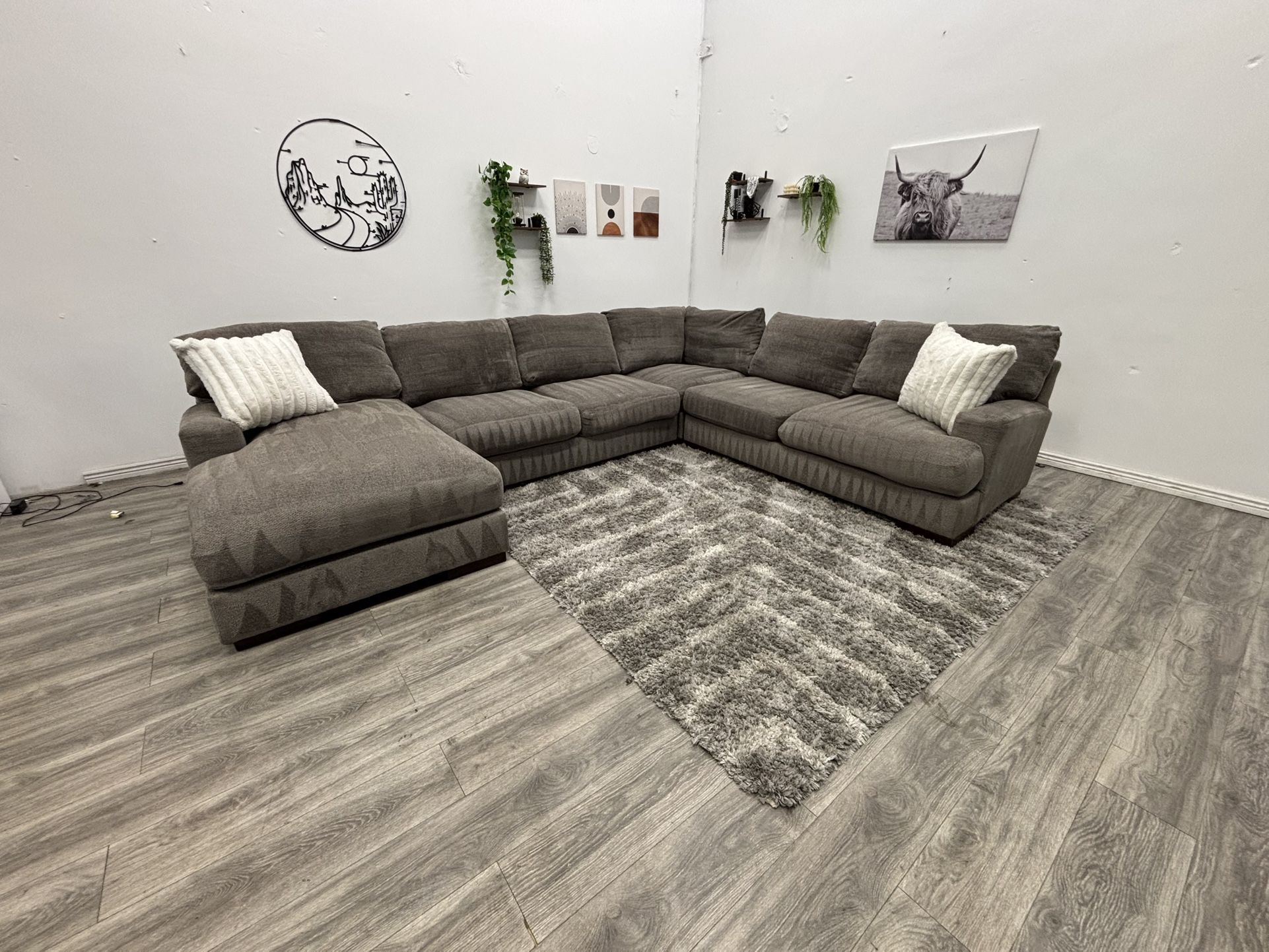 Gray Sectional Couch - Free Delivery 