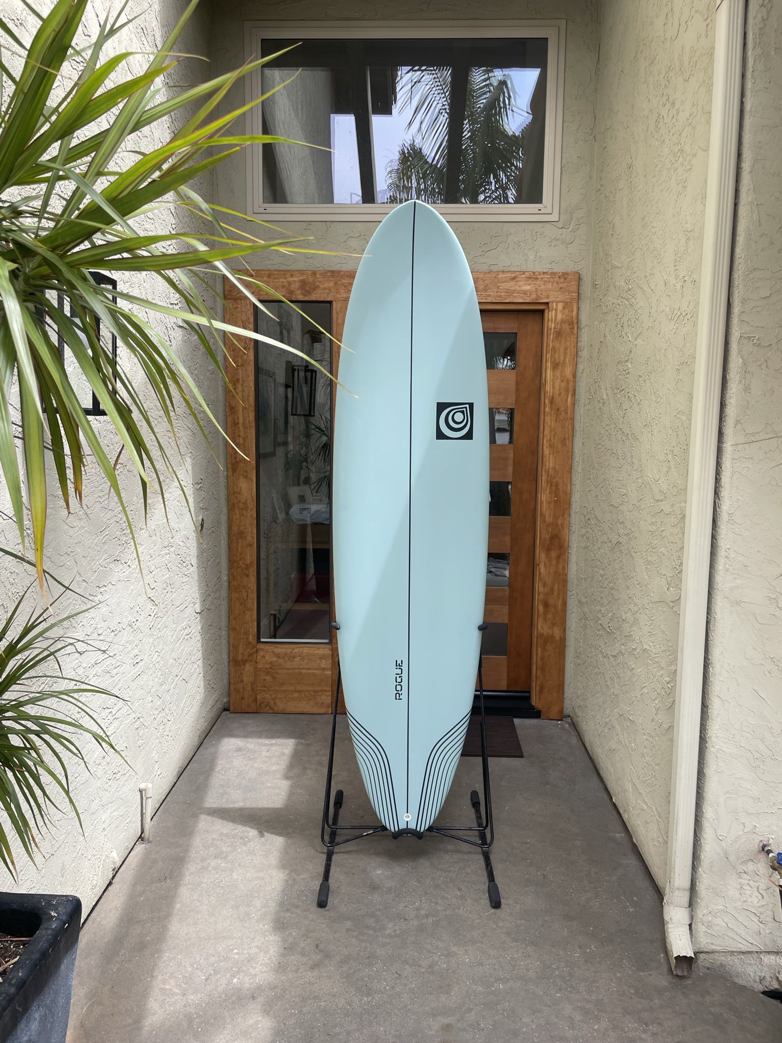 7’6” BRAND new surfboard Midlength