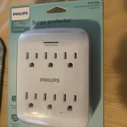 Philips Surge Protector Home Power: 6 Grounded Outlets: 125 VAC/15 A/1875 W Voltage Protection 900 V (L-N)