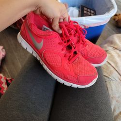 Nike Women Shoes