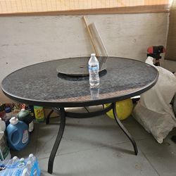 Mesa Redonda Sin Sillas 50 Dólares Precio Firme 