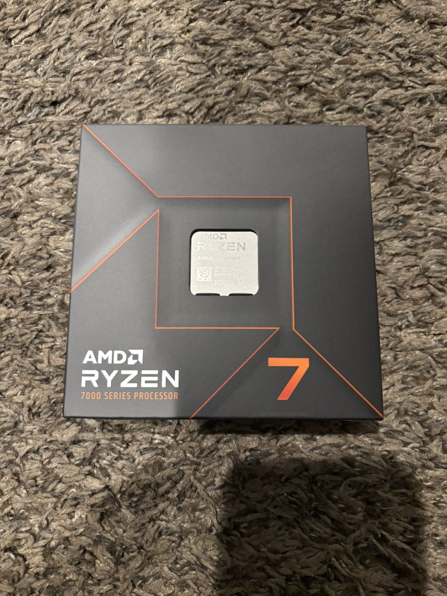 New AMD Ryzen 7 7700X 8-Core, 16-Thread Unlocked Desktop Processor. Shoot Me Offer!!