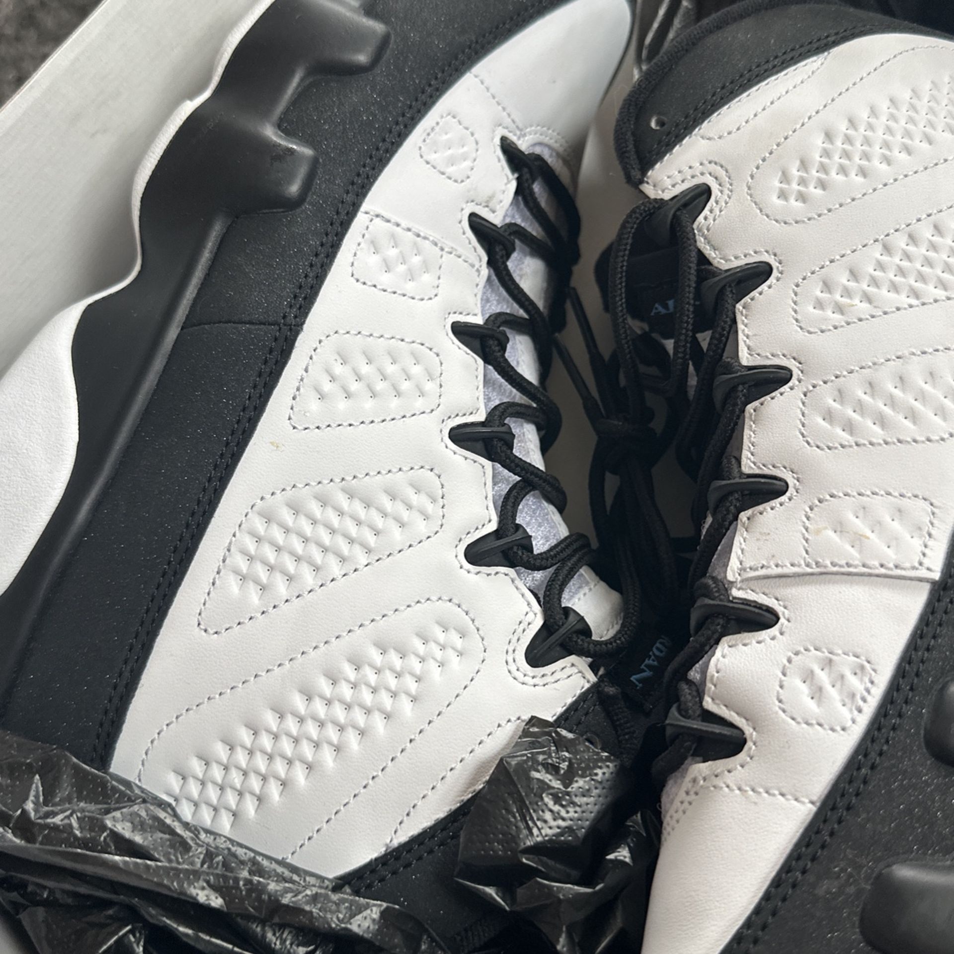AIR JORDAN 9 RETRO