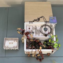 Rae Dunn Jewels Jewelry Box with Miscellaneous Costume Jewelry $15 for All 