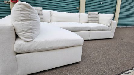 FREE DELIVERY!!! Arhaus "Beale" WHITE 4pc modular Couch ($11K Retail...80% OFF!!!)