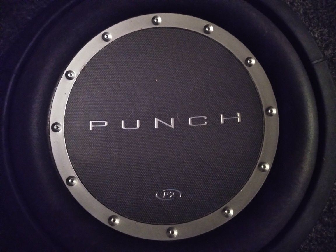 Rockford P2 punch 10 inch scorpion box! 800 watts! $80