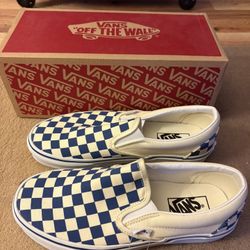 Woman’s Vans Size 8