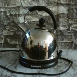 Cusinart Electric Kettle  