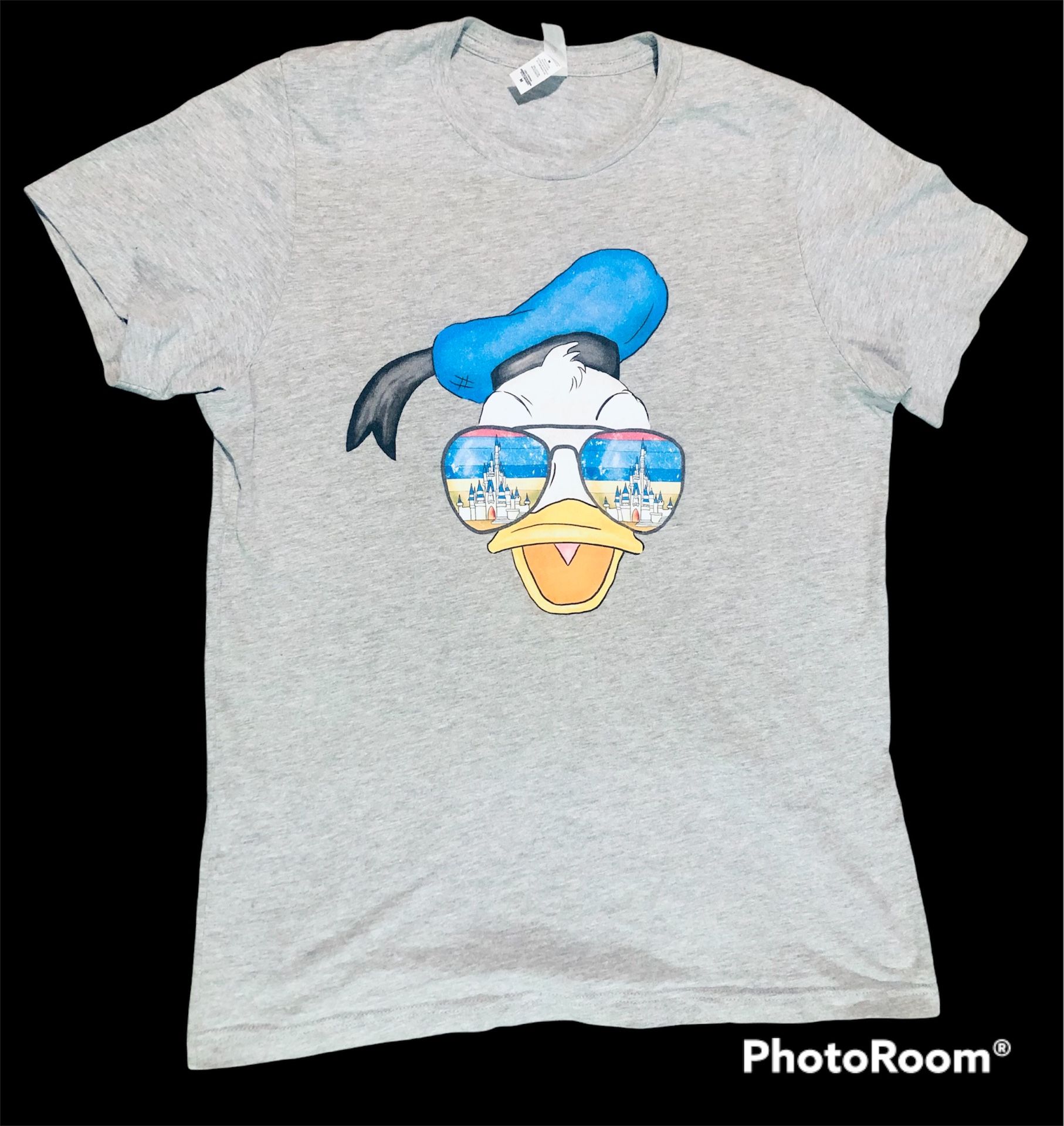 Gucci Donald Duck Shirt for Sale in Highland, California - OfferUp