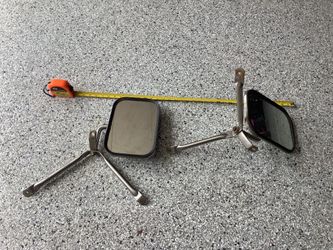 Vintage truck/Chevy or Ford  mirrors 2 total one mirror as hairline crack but does not interfere with usage, Plainfield, Illinois