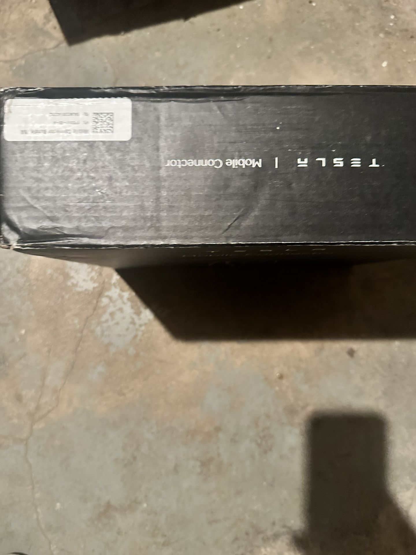 Tesla mobile connector