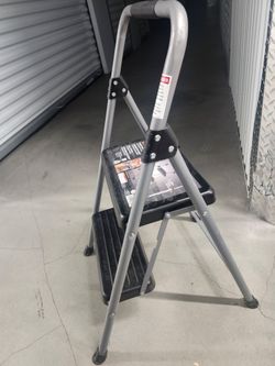 New DeWalt step stool