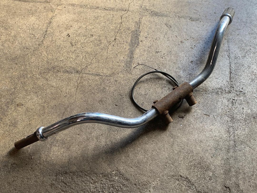 Early Sportster Speedster/Laconia Handle Bars