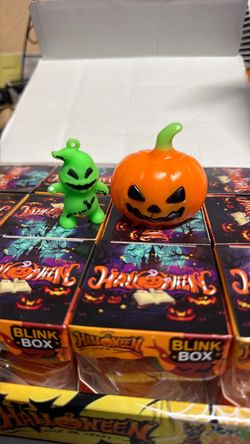 Halloween Blink Box Mini Figures Set