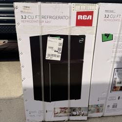 Mini Fridge RCA 3.2cu 