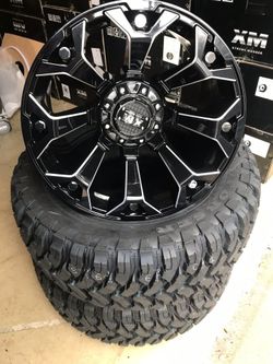 4 new 20x12 xtreme mudders with new 33-12.50-20
