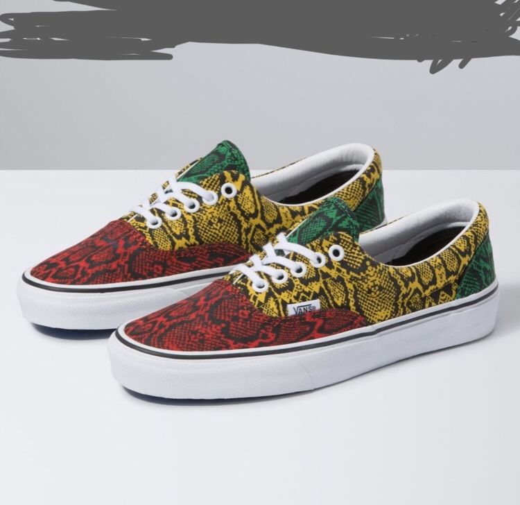 New 💕 Vans Python Era Shoe