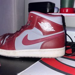 Air Jordan 1 Cherrywood Reds
