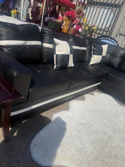 New sofas $350