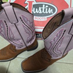 Girls Justin Boots Size 2