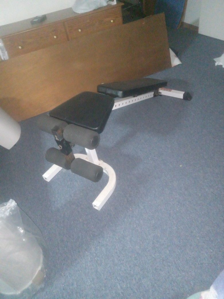BODY SOILD Weight BENCH