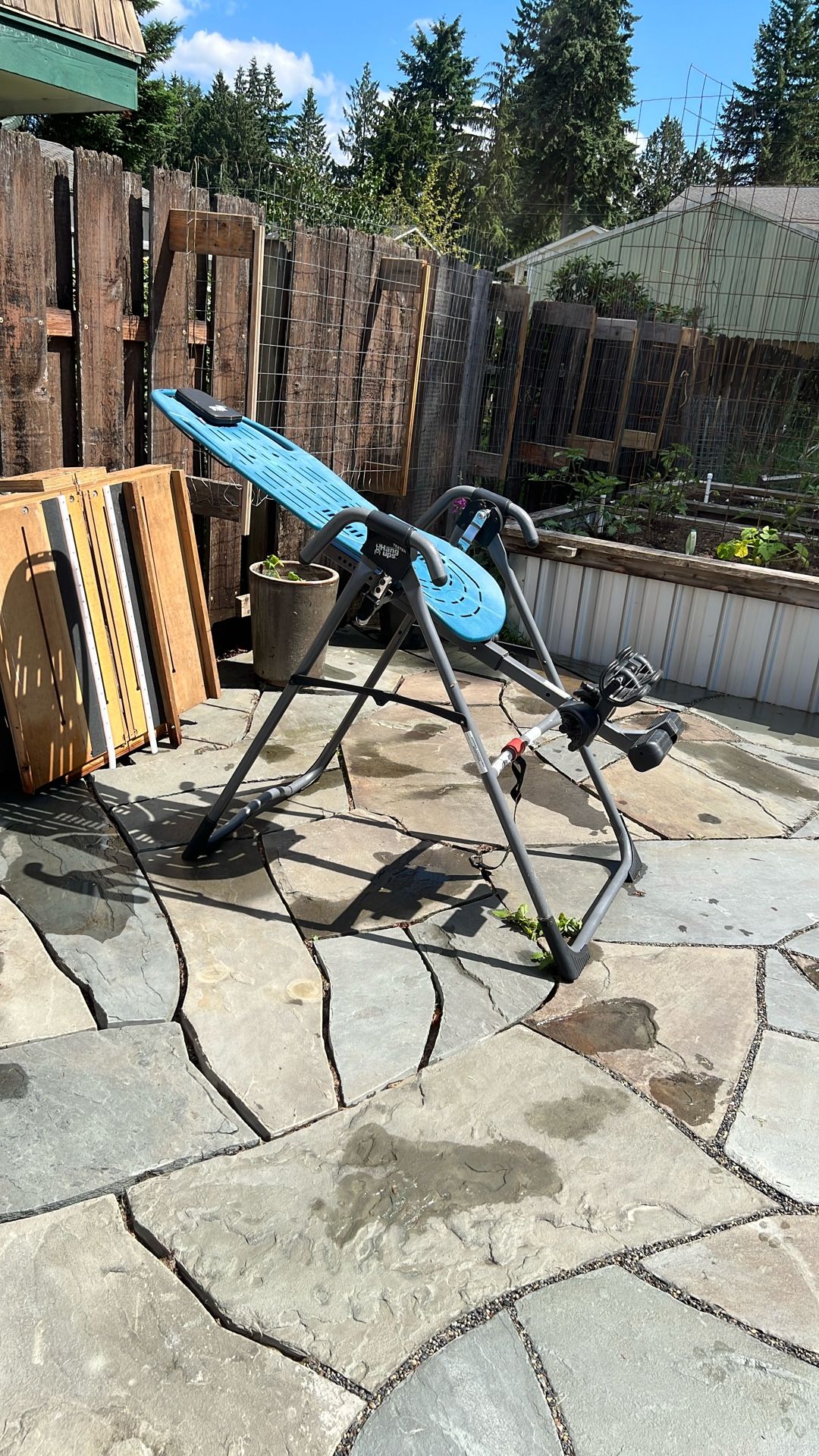 Inversion Table/ Teeter Hang up
