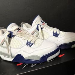 (READ DESCRIPTION FOR PRICE) Air Jordan 4 Midnight Navy & Air Jordan 4 Military Black
