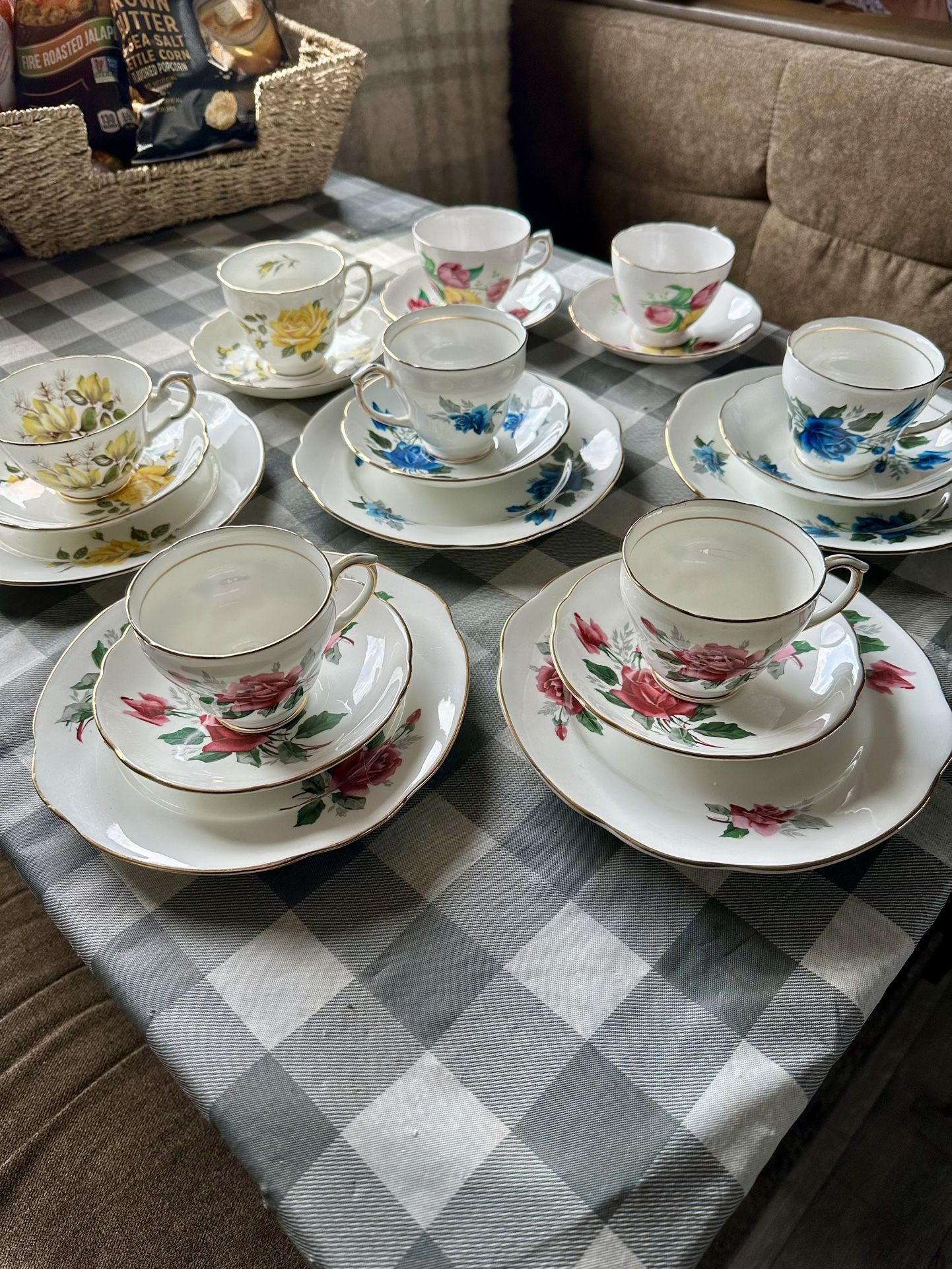 Crown Royal - Dutches Vintage Bone China England Tea Cup & Saucer Antique