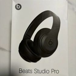 Beats Studio Pro
