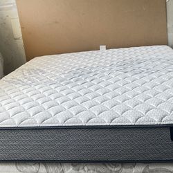 King Size Mattress (Colchon King Size)
