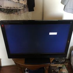 32” Dynex Flat Screen Tv